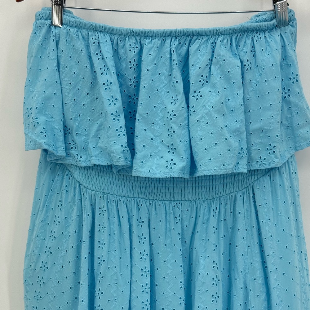 Torrid Maxi Eyelet Strapless Smocked Bodice Dress Light Blue Size 3X - Picture 4 of 11